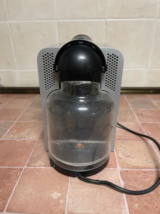 Cafetera Nespresso Siemens Usada