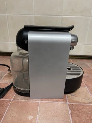 Cafetera Nespresso Siemens Usada