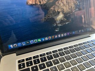MacBook Pro 15" I7 2,3GHZ 8GB 250SSD OSX/WIN 10