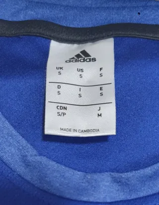 Camiseta Adidas Talla S sin estrenar