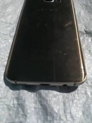 Samsung S7 Edge Dorado