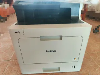 Impresora multifunción Brother DCP-L8410CDW color