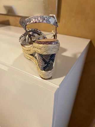 Cuña Mujer Multicolor