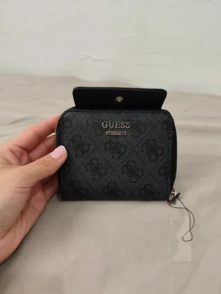 Conjunto de bolso y monedero Guess Negro con Logo