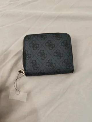 Conjunto de bolso y monedero Guess Negro con Logo