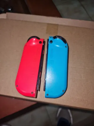 Mandos Joy-Con Nintendo Switch (Rojo y Azul)