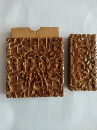 Tarjetero Chino Madera Sándalo Siglo XIX tallado