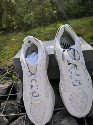 New Balance Zapatillas Beige/Gris