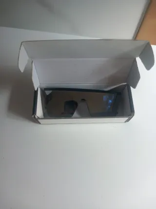 Gafas de sol RENNES negras y grises