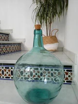 Damajuana azul antigua decoración