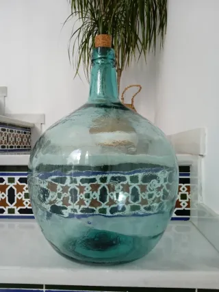 Damajuana azul antigua decoración