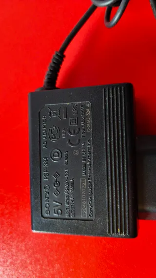 Cargador Sony PSP 5V 1500mA ORIGINAL