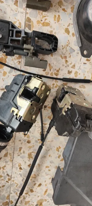 Recambios Renault Laguna