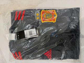 Chaqueta deportiva Adidas gris y roja ORIGINAL