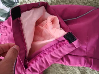 Pantalón de nieve para niña. Talla 3-4