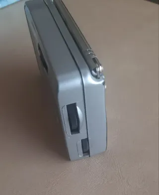 Radio de bolsillo AM/FM vintage