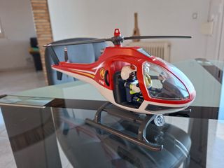 Coche teledirigido, robot y súper sings