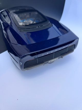 Jaguar XJ220 Maisto 1/12