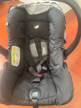 Silla de coche+adaptadores bugaboo+reductor