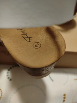 Sandalias blancas de cuña