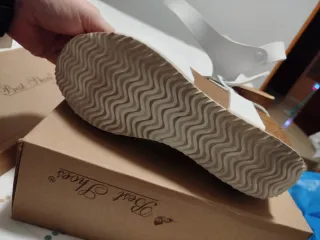 Sandalias blancas de cuña