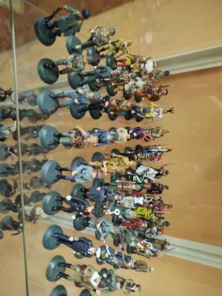 Soldati di piombo, collezione di 60 unità