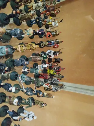 Soldati di piombo, collezione di 60 unità