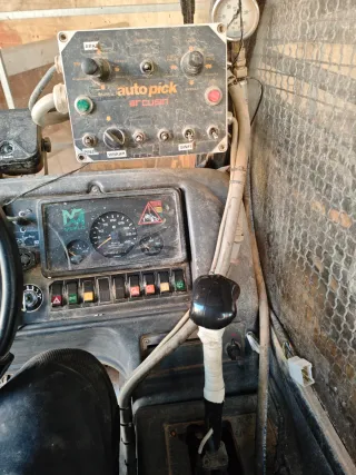 Merlo telescopica con recolector almendra y aceitu