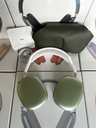 Auriculares Inalámbricos Diadema Max - Nuevos