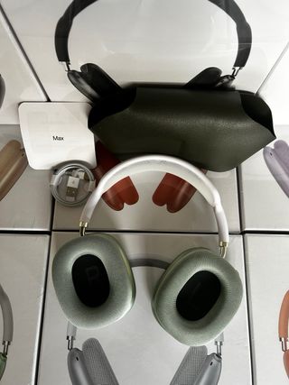 Auriculares Inalámbricos Diadema Max - Nuevos