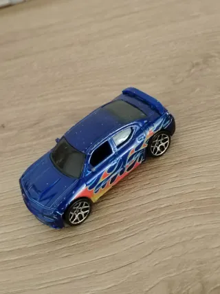 Hot Wheels Dodge Charger SRT8 Blu
