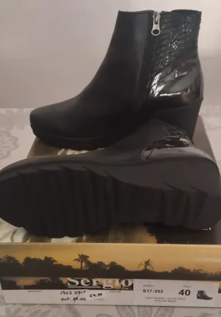 Botín Sergiotti ,Piel Negro Talla 40.