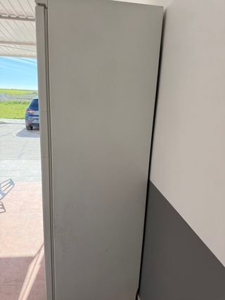 Nevera Liebherr 1.84m x 60cm