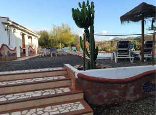 ALQUILER DE VILLA !!!