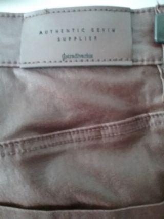 Pantalón Stradivarius marrón mujer Talla 36