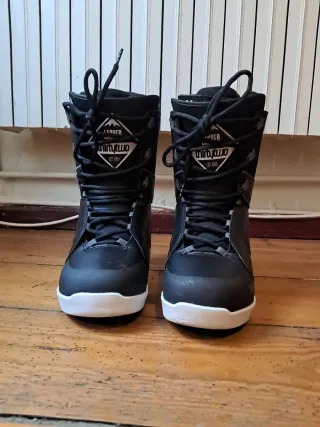 Botas Snow ThirtyTwo Lashed 2025