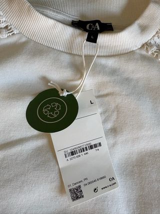 Jersey blanco con encaje