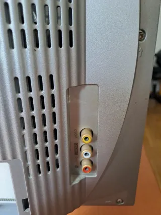 Televisión LG 17 + TDT + Mando y Cables