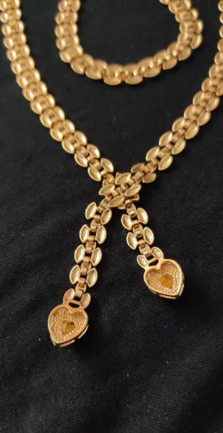 Conjunto Collar, Pulsera y Pendientes Corazón