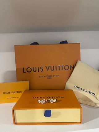 Brincos Louis Vuitton Dourados