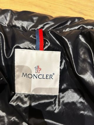 Chaqueta Moncler negra
