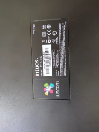 Tableta Gráfica Wacom Intuos PTK-640