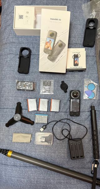 Insta360 X3 + Accesorios