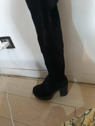 Botas altas negras plataforma talla 38