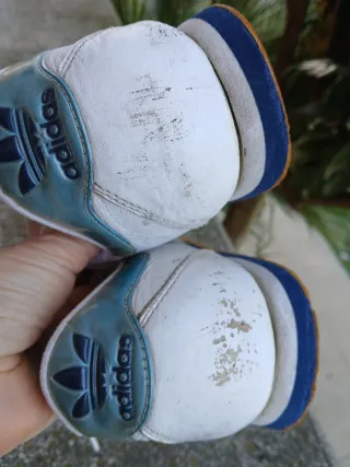 Scarpe Adidas sneakers bianche e blu taglia 38