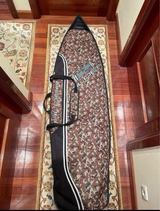 Tabla de surf naranja