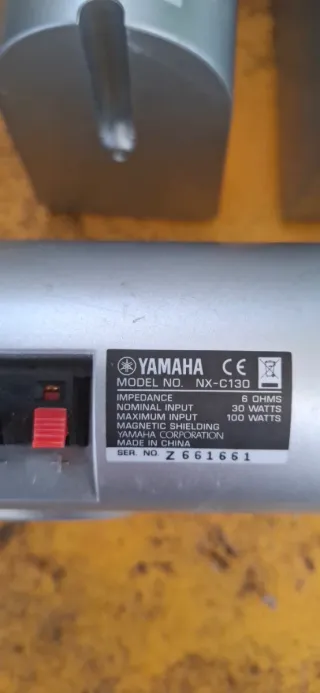 Altavoces Yamaha 5.1 Gris