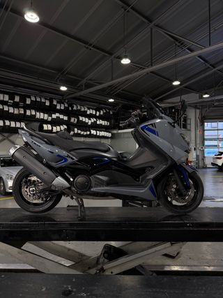 Yamaha Tmax 530