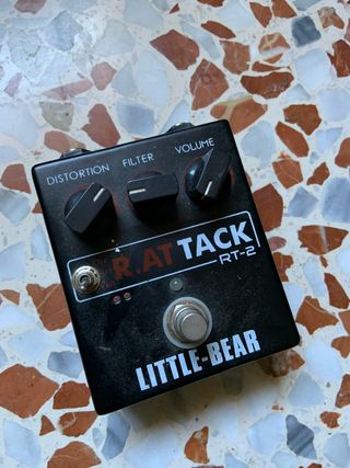 Little Bear Rat Attack RT2 Pedal Distorsión