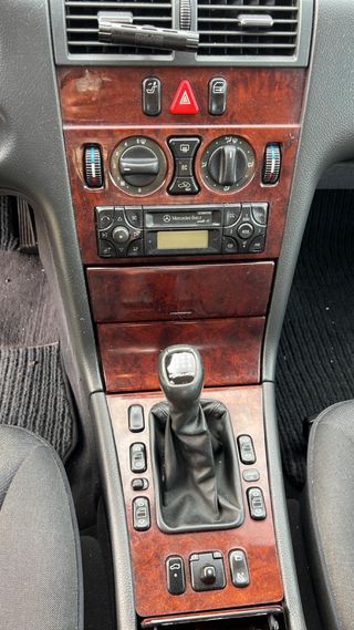 Mercedes-Benz E 240 2000